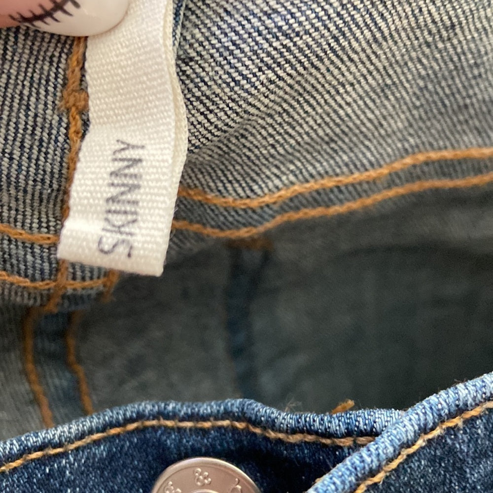 WOMEN’S Rag and Bone jeans. Size 26 skinny