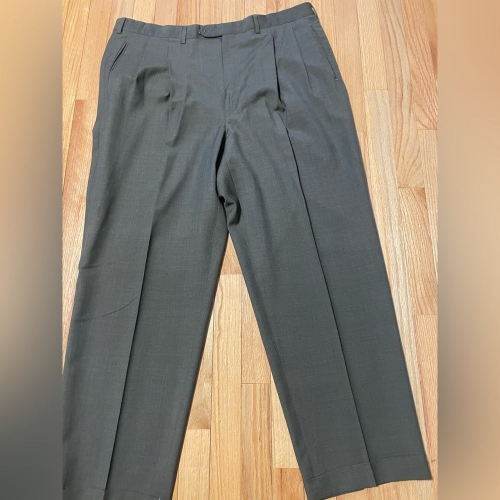 Ermenegilio Zegna Grey Men’s Dress Pants Size 40