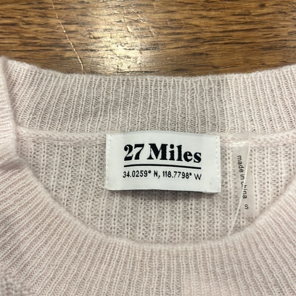 NWT 27 Miles Women’s Pink Sweater Size Small
