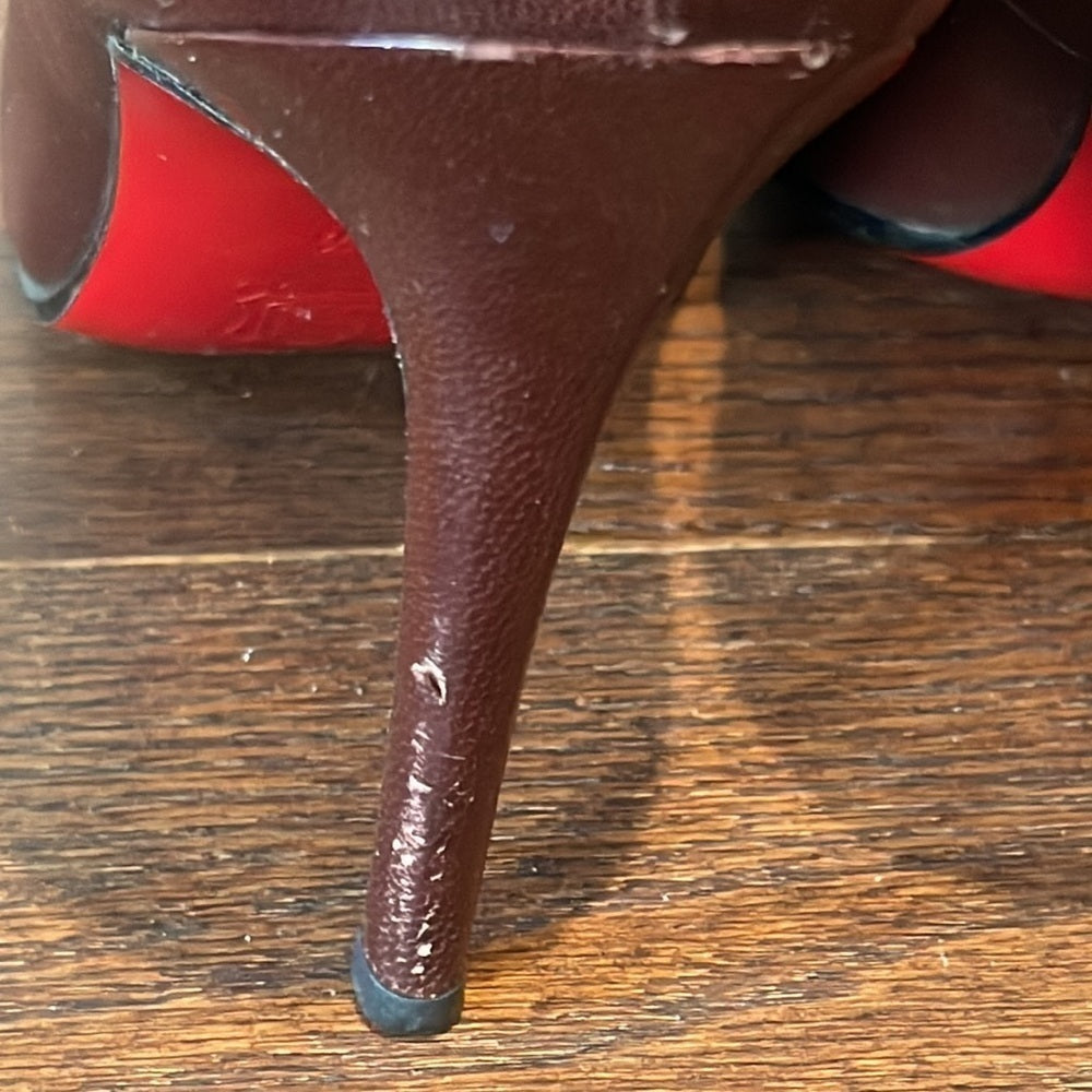 Christian Louboutin Brown Round Toe Pumps Size 37.5