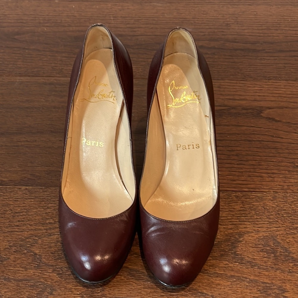 Christian Louboutin Brown Round Toe Pumps Size 37.5