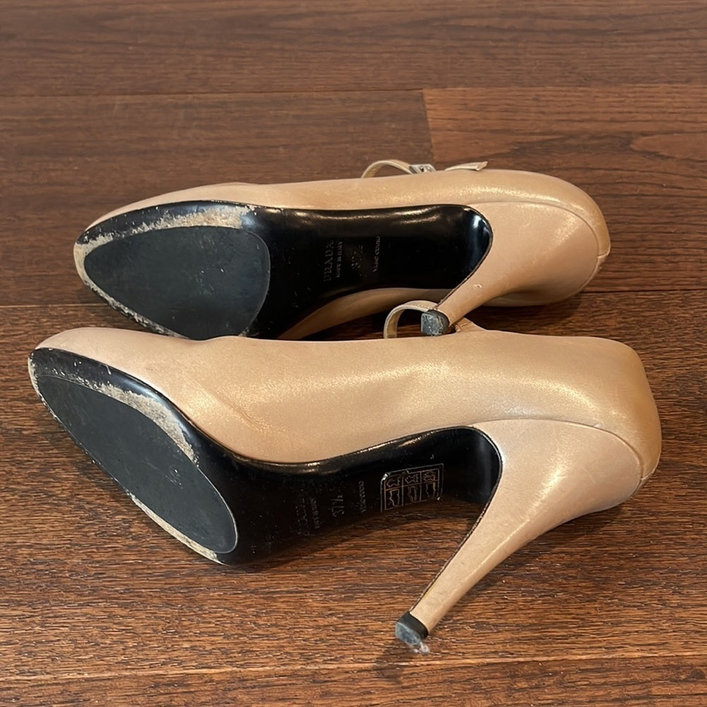 Prada Women’s Nude Mary Jane Pumps Size 37.5