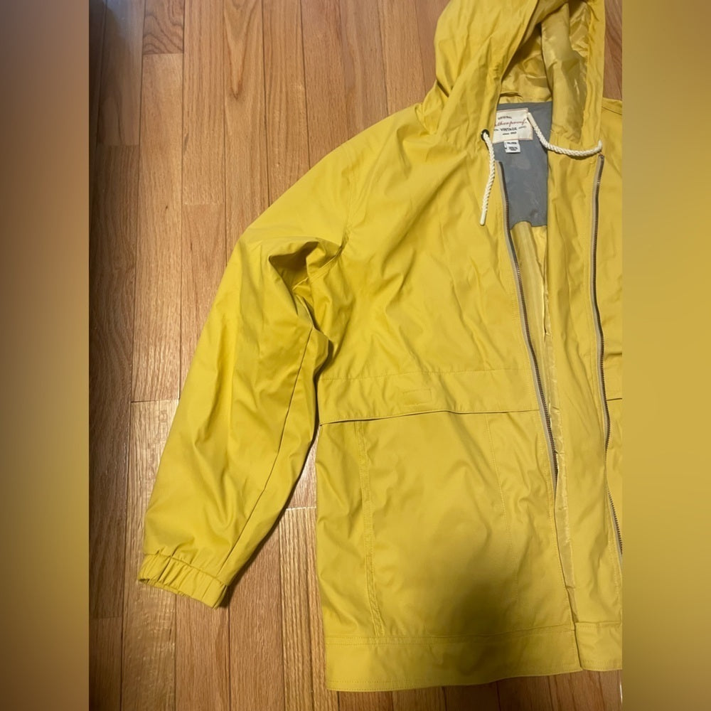 NWT Weather Proof Vintage Yellow Rain Jacket Size XL