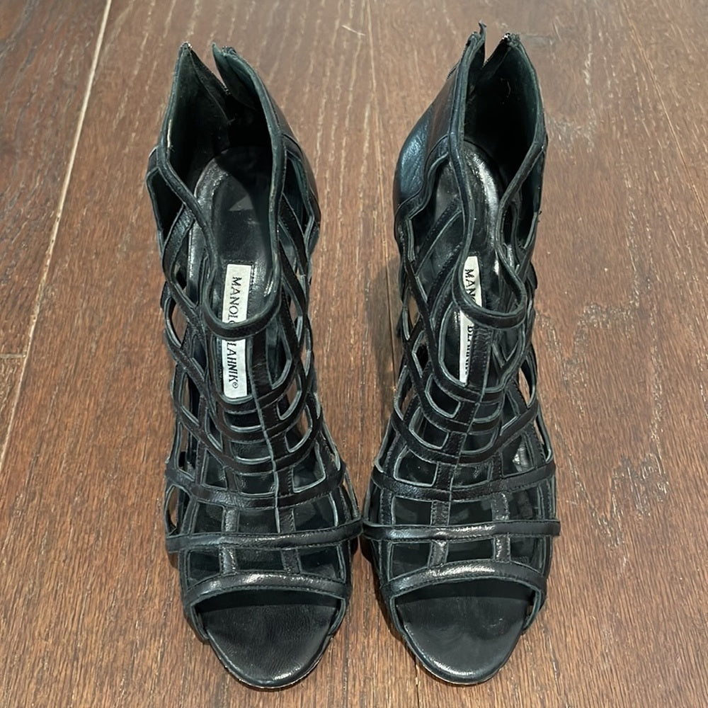 Manolo Blahnik Black Peep Top Sandals Size 39