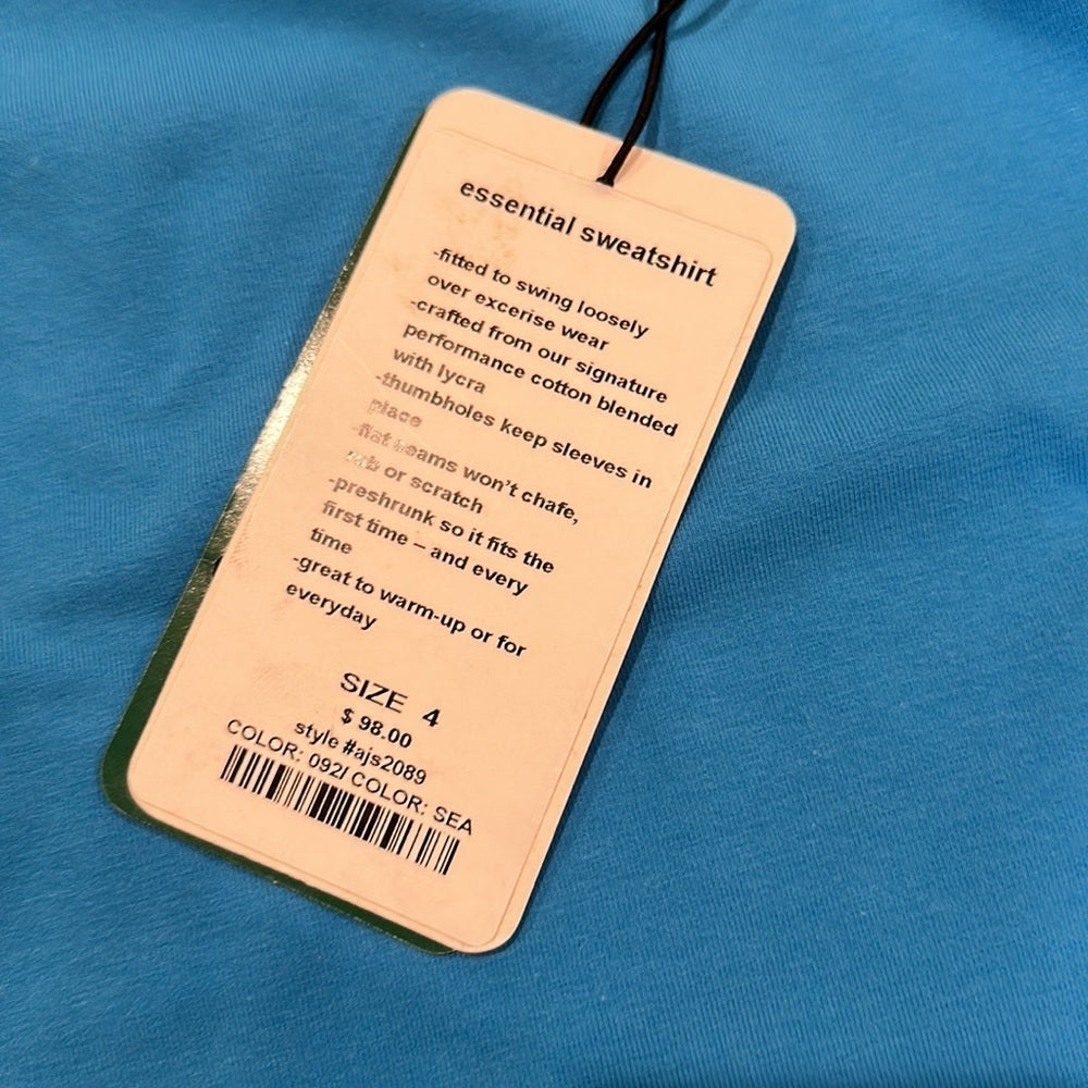 NWT Nancy Rose Performance Essential Sweatshirt - Size 4