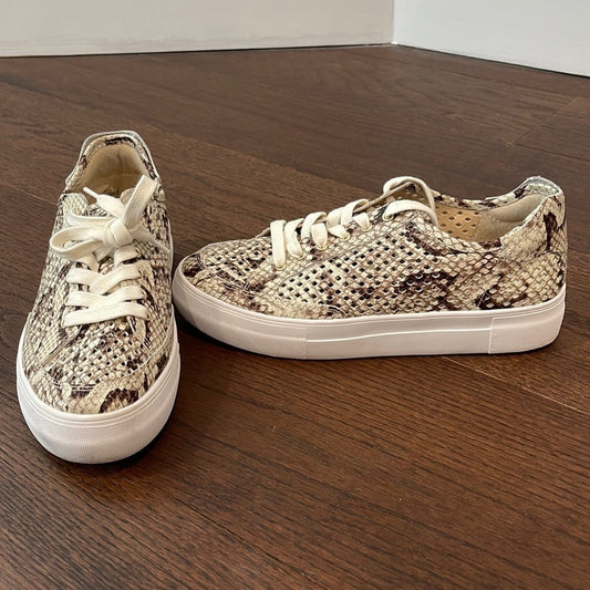 Vince Camuto Brown Snakeskin Women’s Sneakers Size 7.5