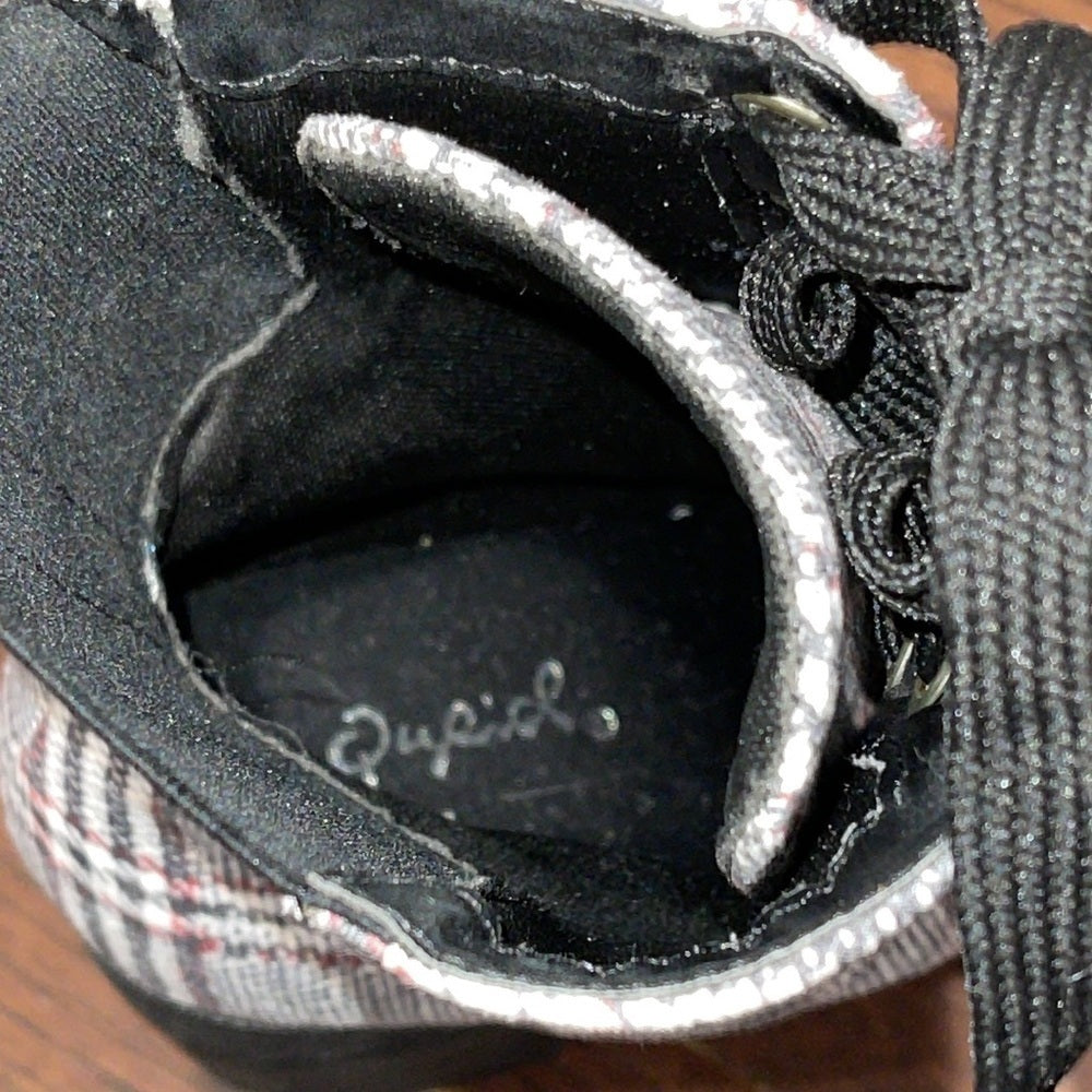 Qupid Women’s Combat Boots Size 7
