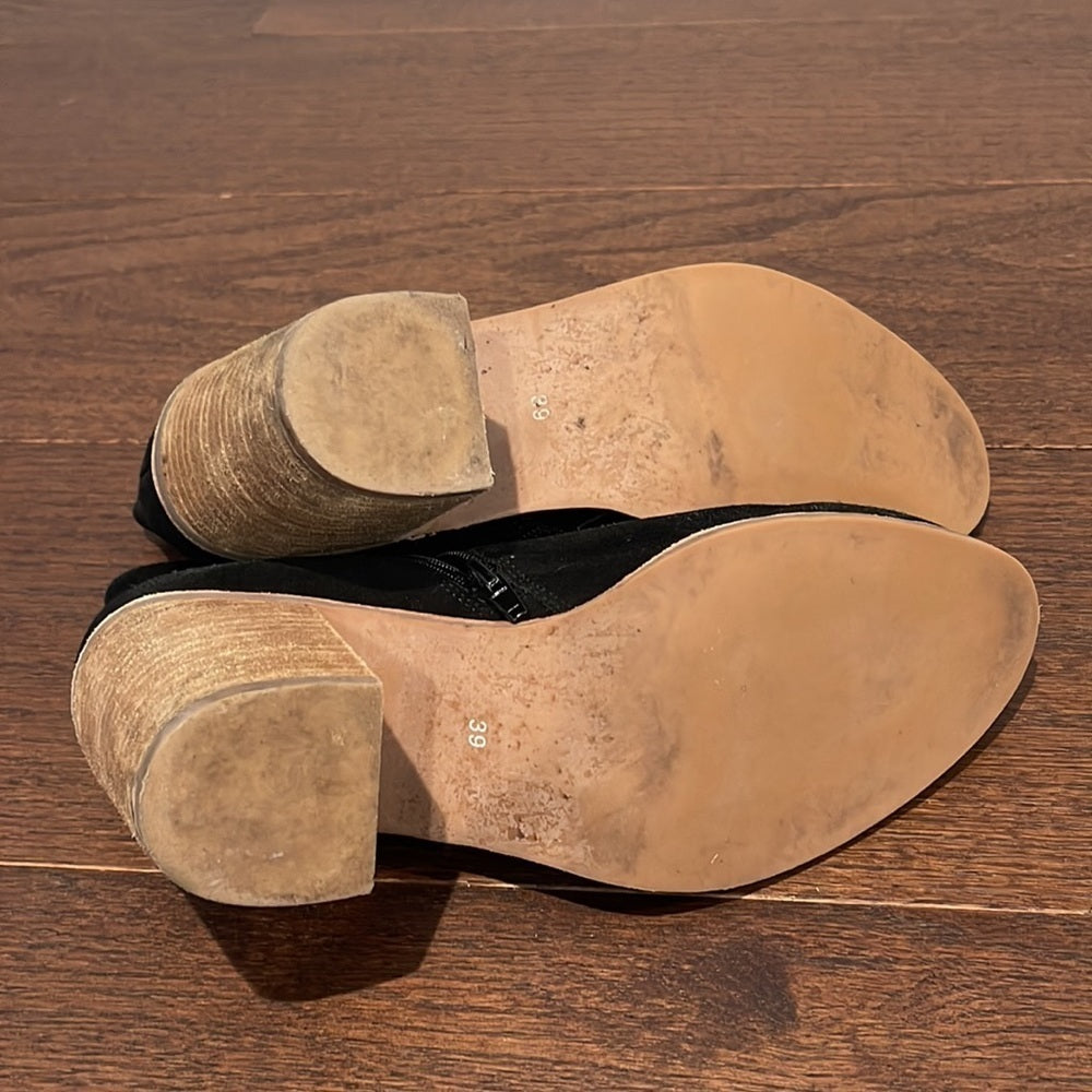 Jeffrey Campbell Women’s Black Booties Size 39/9