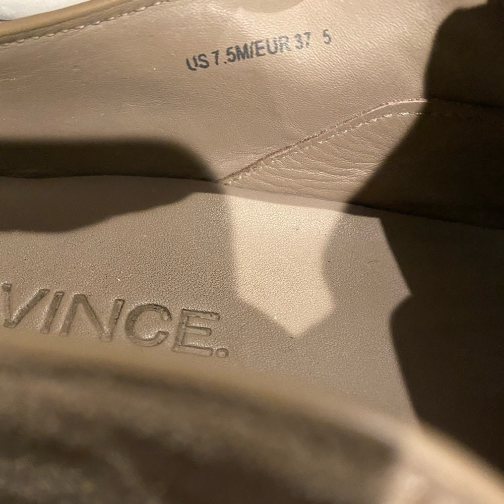 Vince Women’s Slip On Sneakers Tan Suede Size 7.5