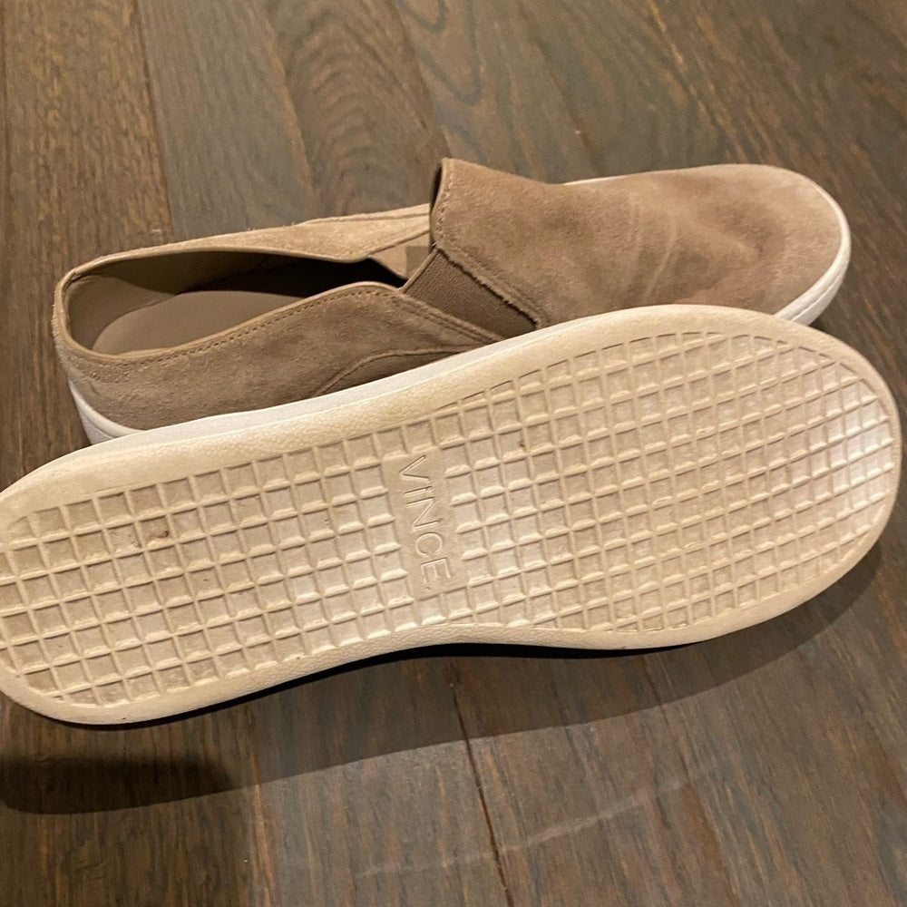 Vince Women’s Slip On Sneakers Tan Suede Size 7.5