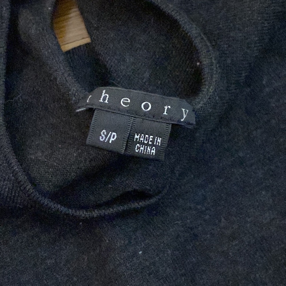 Theory Women’s Gray Long Sleeve Shirt/Sweater Size S