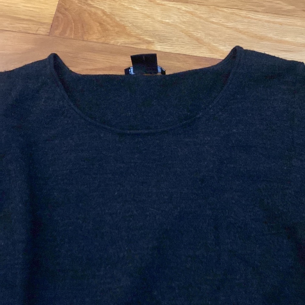 Theory Women’s Gray Long Sleeve Shirt/Sweater Size S