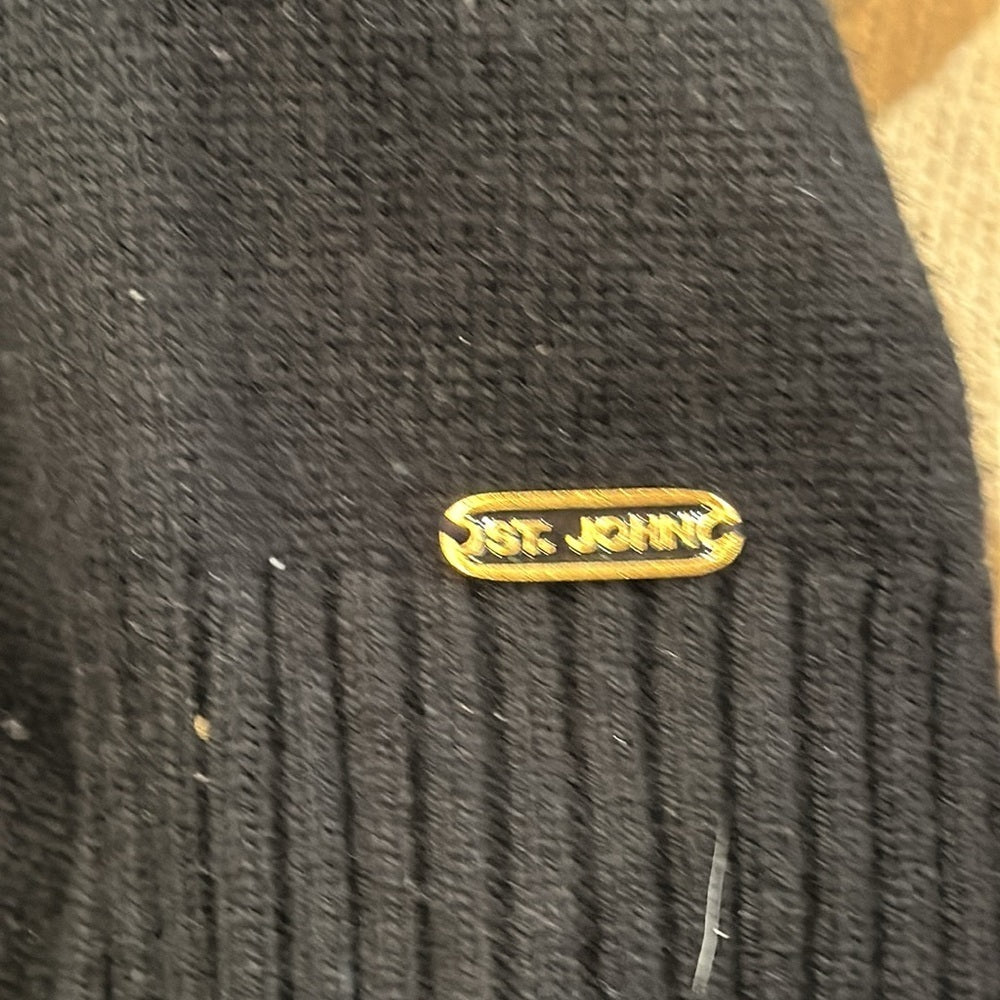 St. John Women’s Sweater Black
