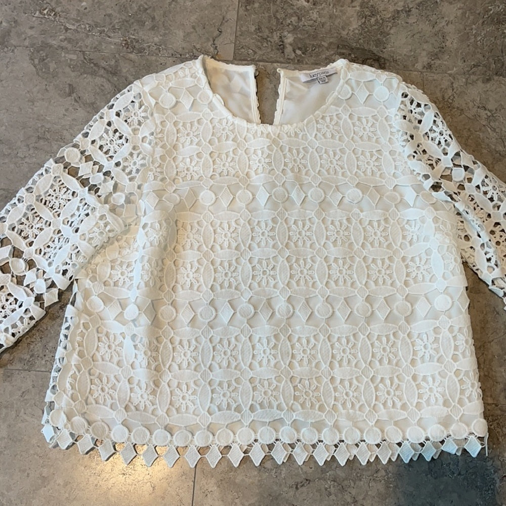 Lucy Paris White Eyelet Bell Sleeve Top Size M