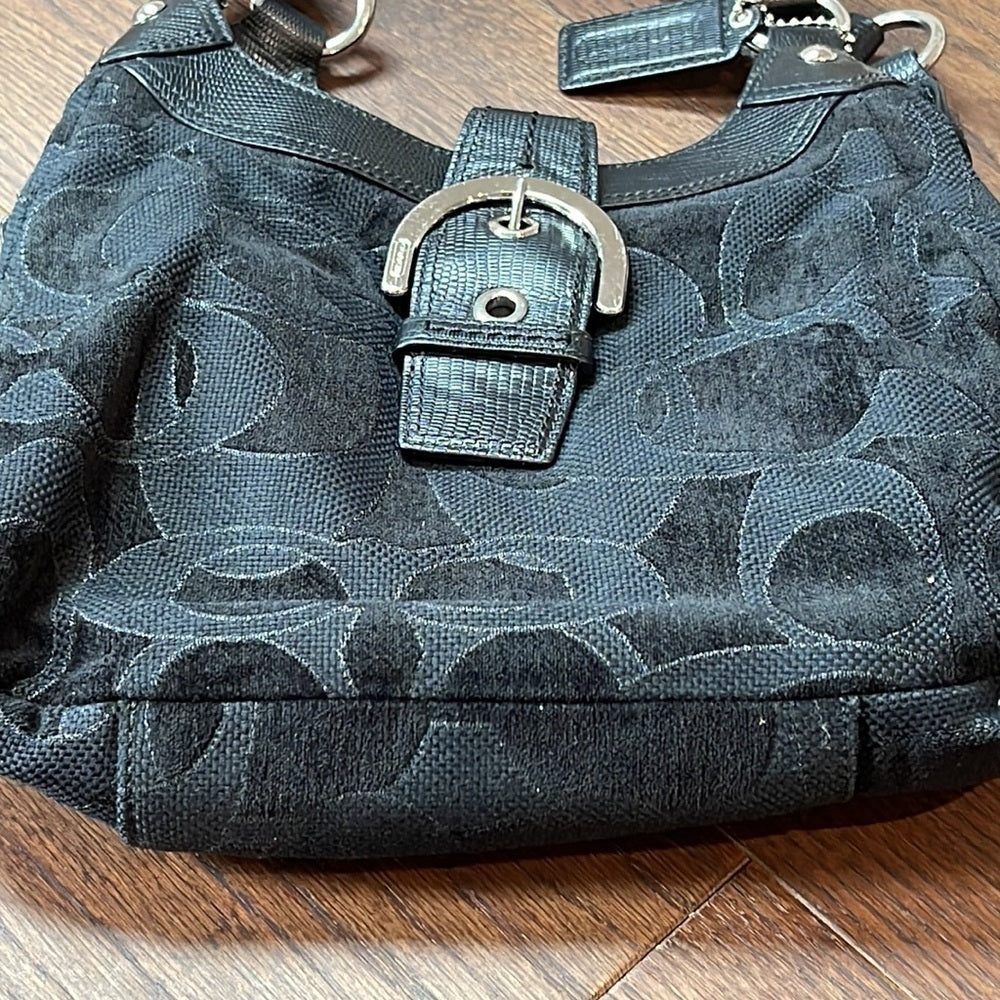 Coach Women’s Black Canvas Shoulder Bag