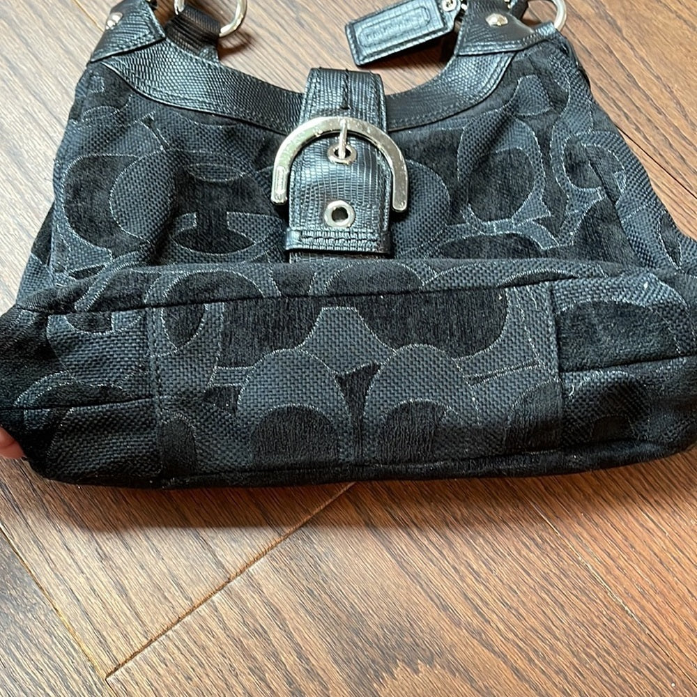 Coach Women’s Black Canvas Shoulder Bag
