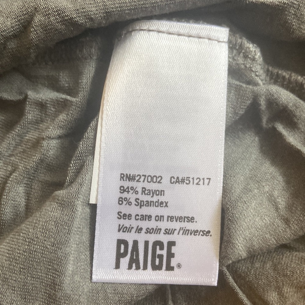 NWT Women’s Paige shirt. Grey. Size S