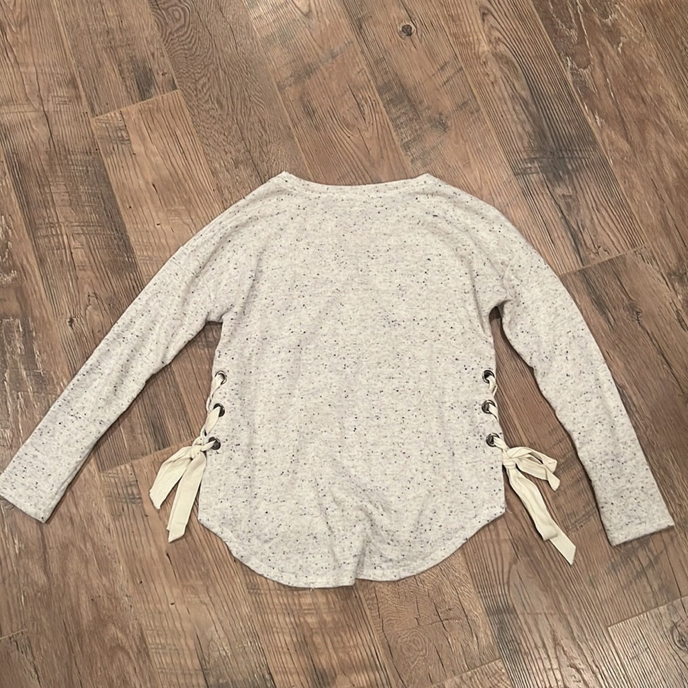 Vintage Havana Woman’s Grey Sweater With Ties Size Small