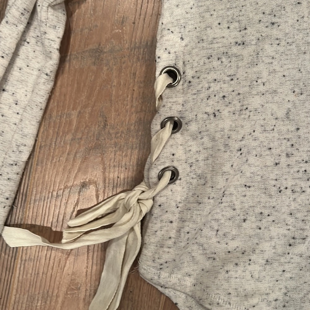 Vintage Havana Woman’s Grey Sweater With Ties Size Small