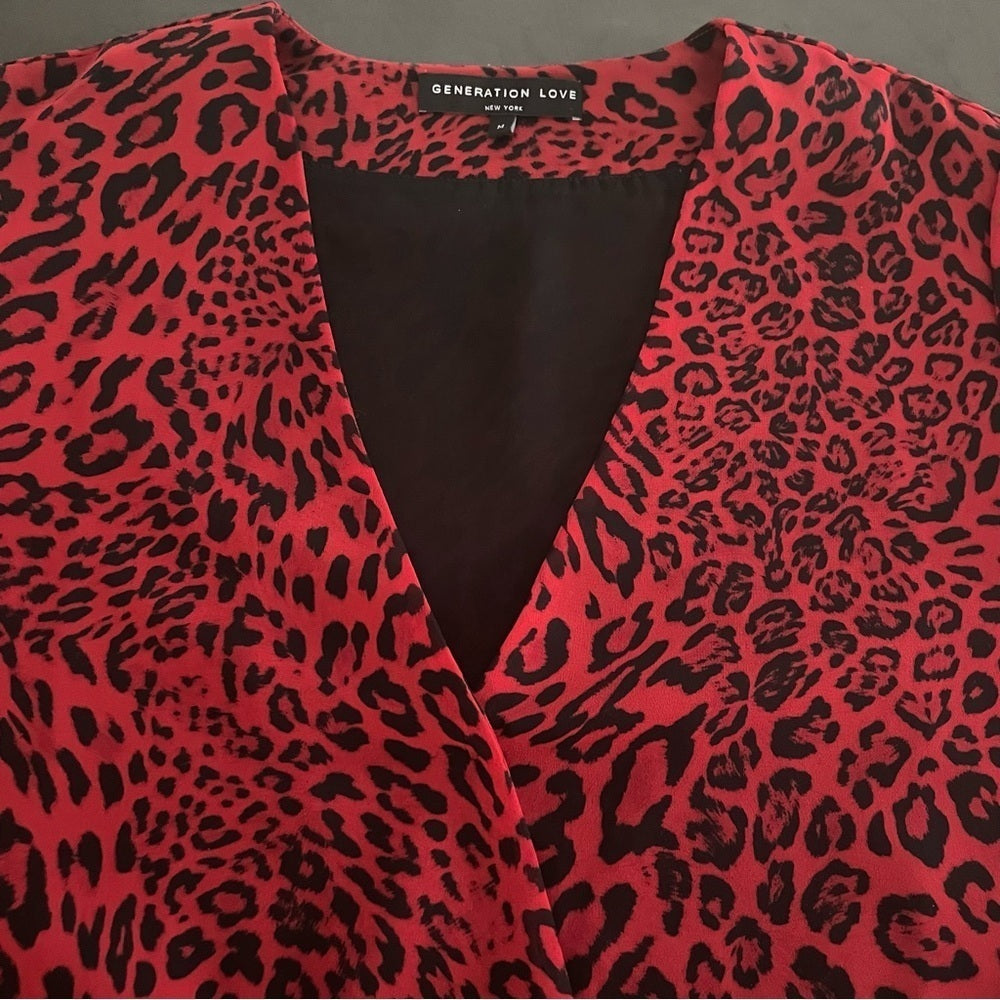 Generation Love Red Leopard V-Neck Blouse Size Medium