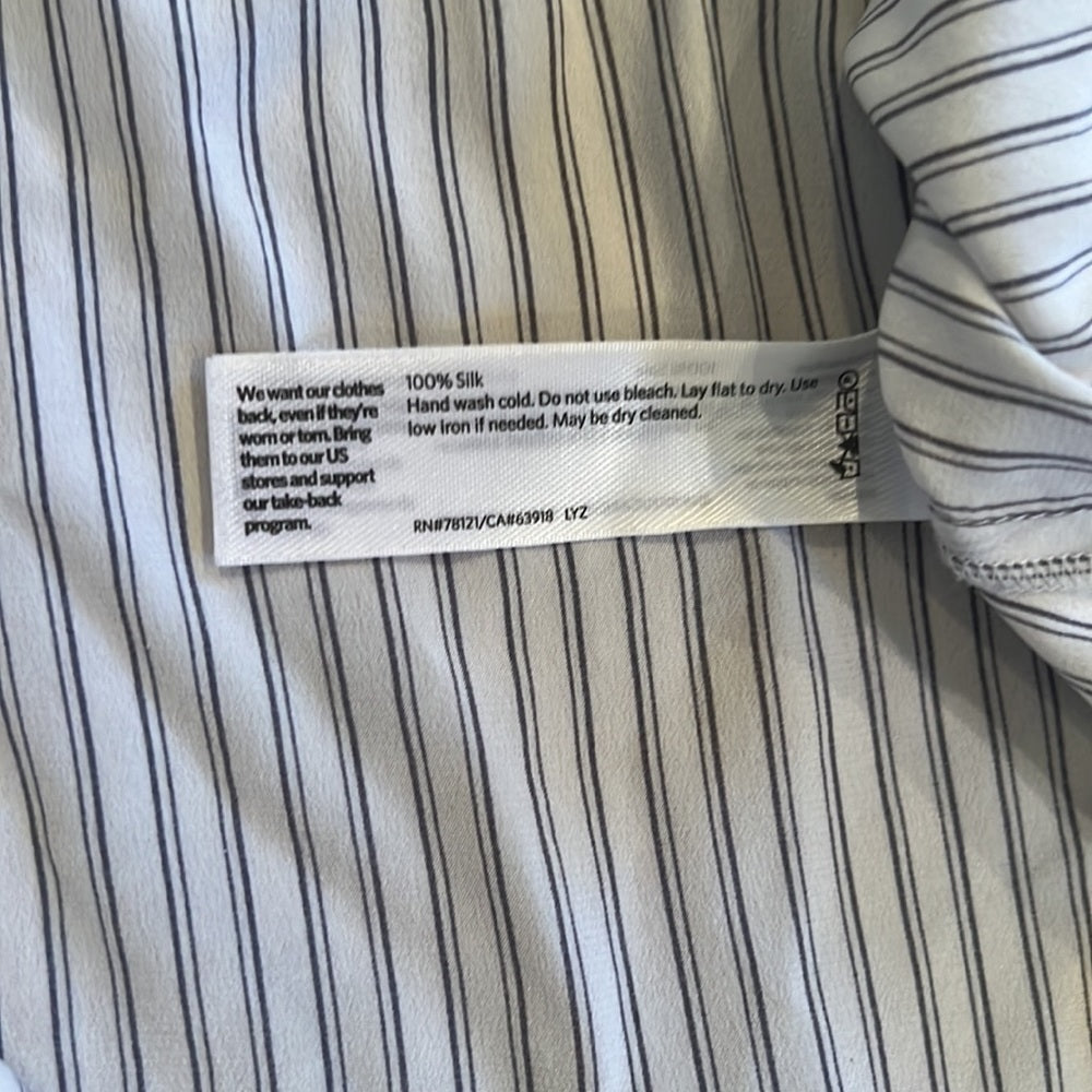 Eileen Fisher White and Black Striped Button Down Size L/G