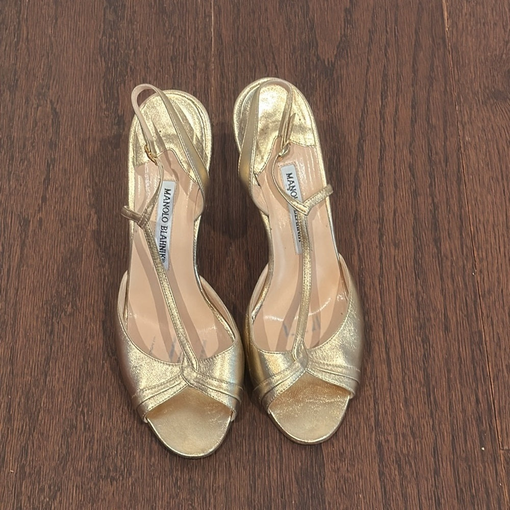 Manolo Blahnik Gold Dress Shoes Size 40.5/10.5