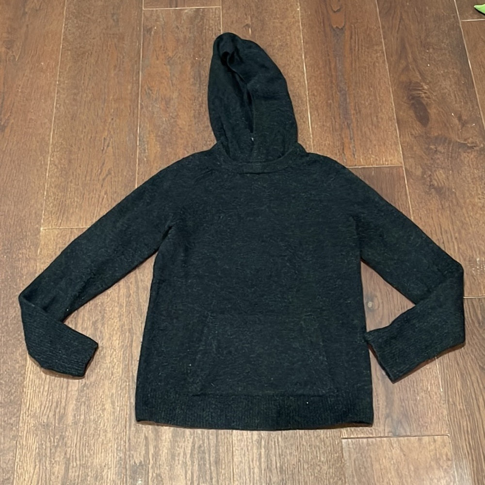 Bundle of 4 Theory Sweaters All Size S/P