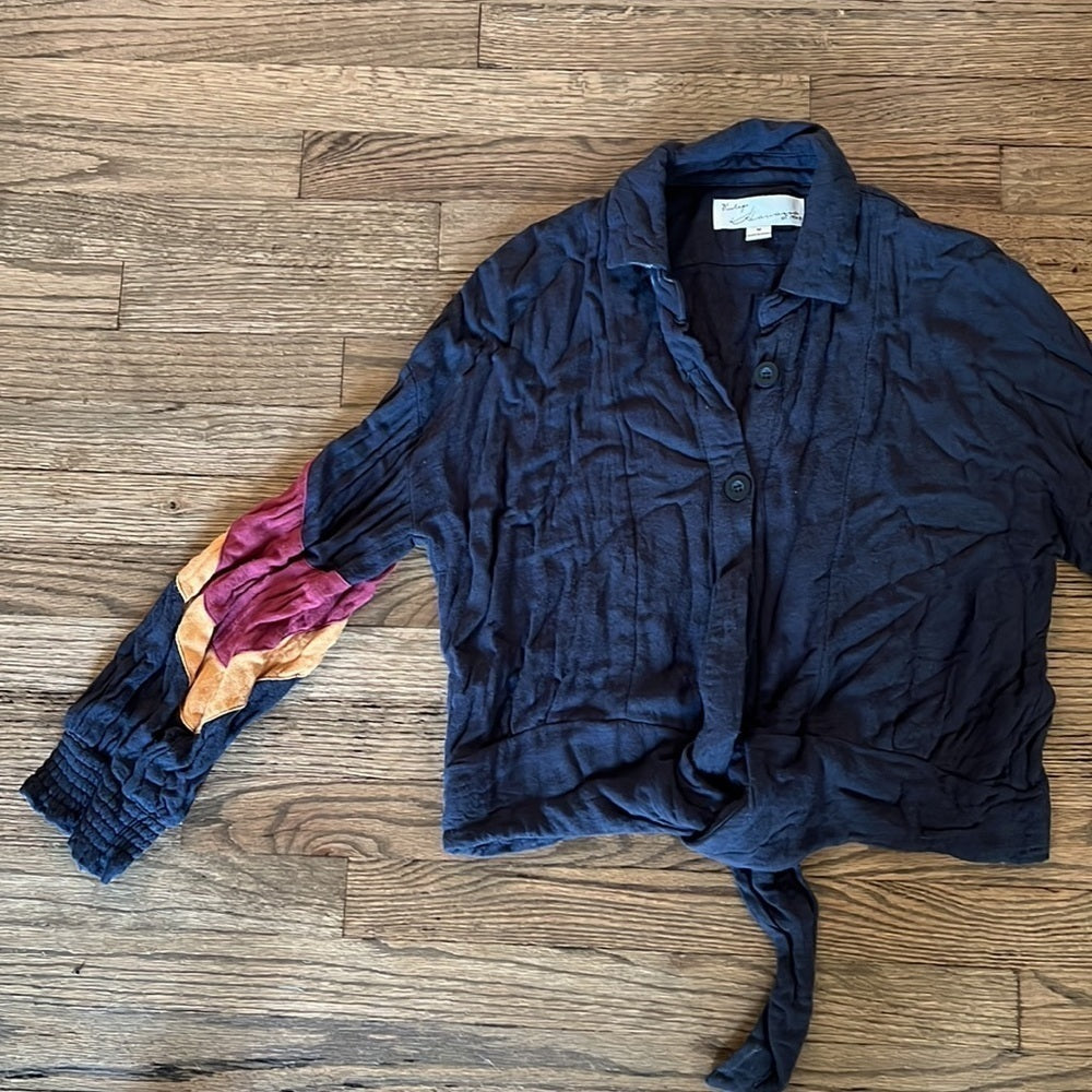 Women’s Vintage Havana button down tie top Size Medium