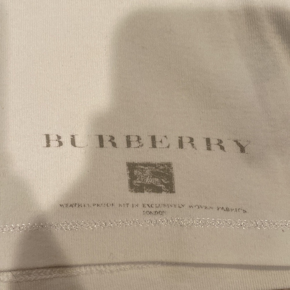 Burberry White 3/4 Sleeve Shirt Size Medium