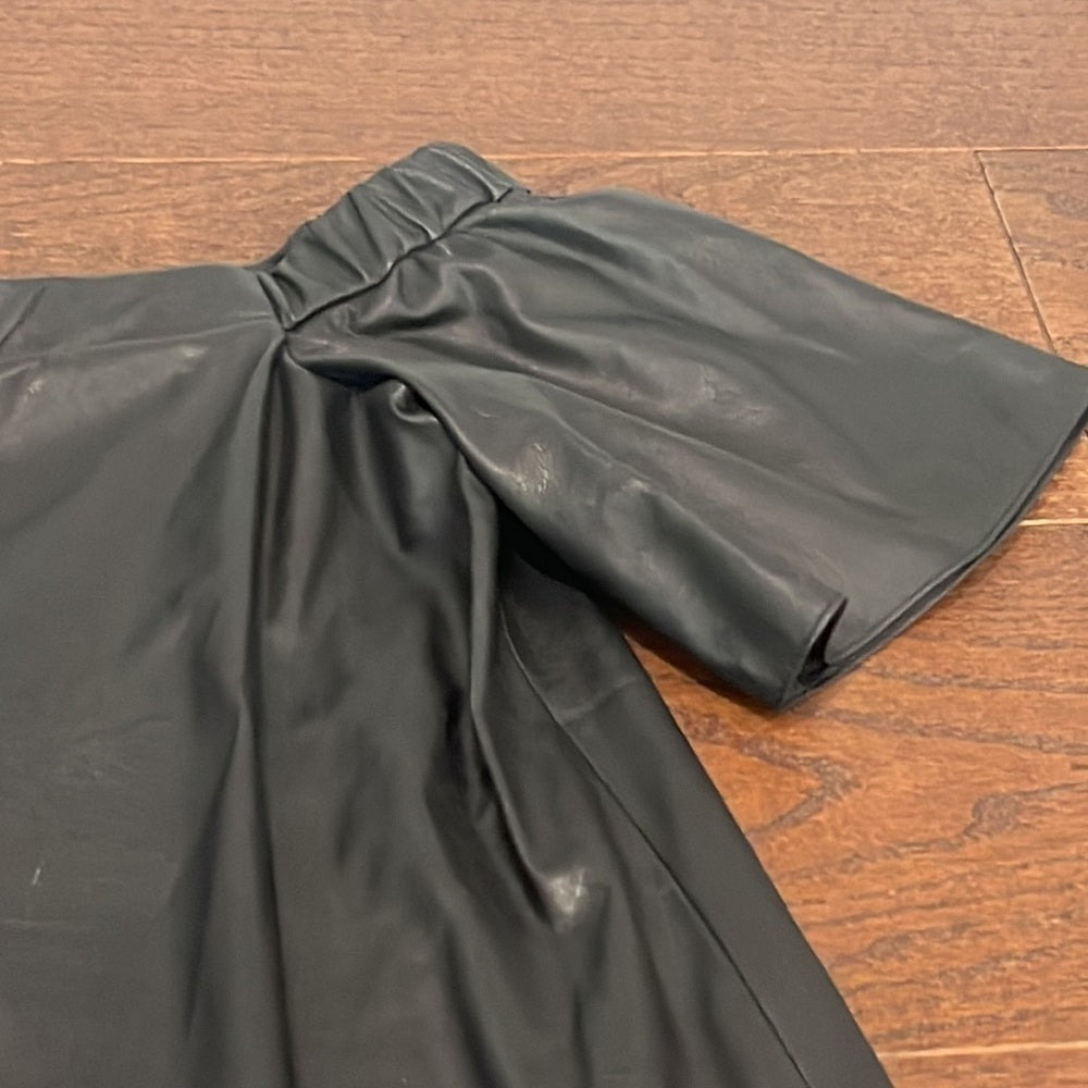 Bailey 44 Women’s Black Off the Shoulder Black Faux Leather Top Size Small