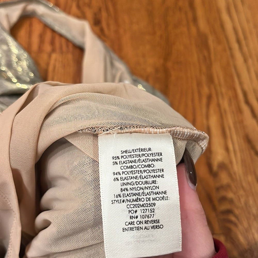 Alice & Olivia Woman’s One Shoulder Silver Dress Size 2