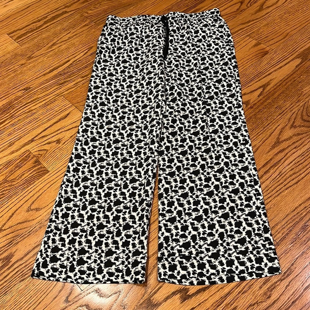 Joseph Woman’s Black and White Print Silk Pants Size 38