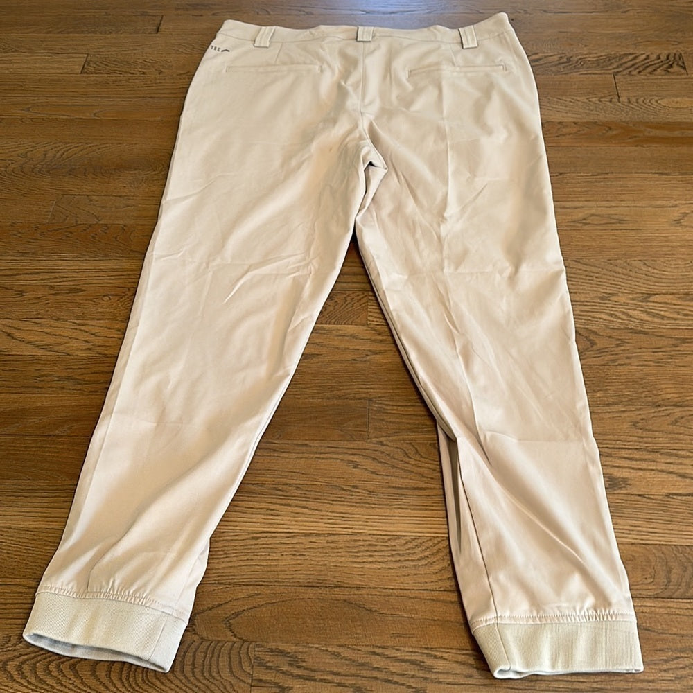 TEE Up Men’s Golf Pants - Size 38