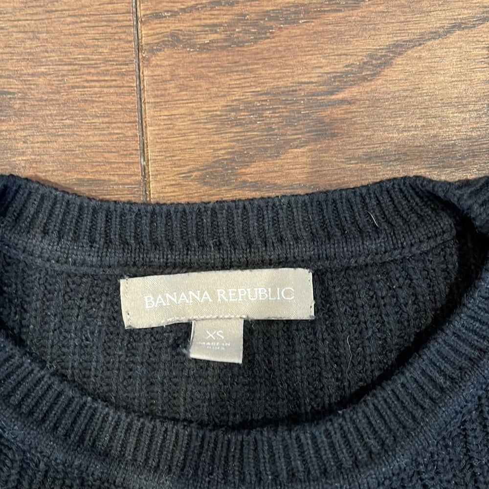 2 Banana Republic Sweaters Size XS