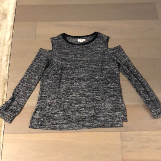 VELVET by Graham & Spencer Top Size M