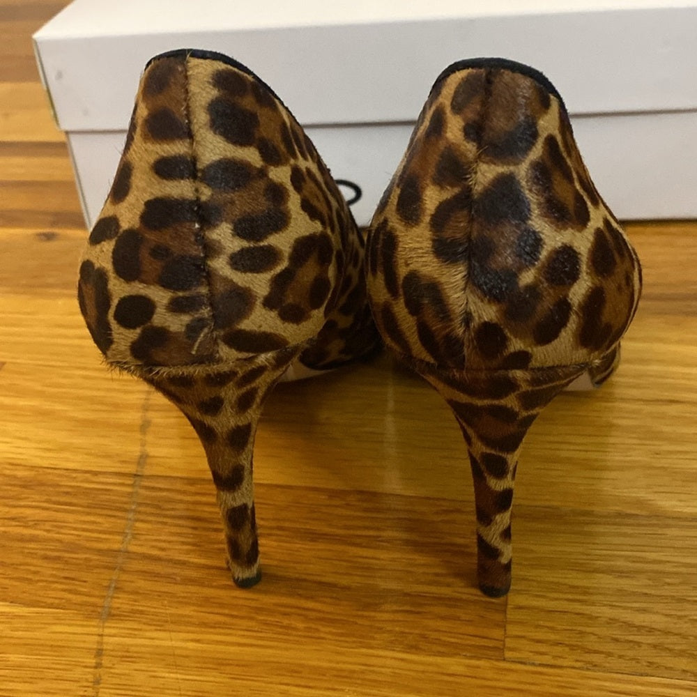 NWT Ann Taylor Women’s Cheetah Print Heels With Black Bow Size 7