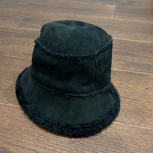 Bloomingdales Lamb Fur Bucket Hat Size Small