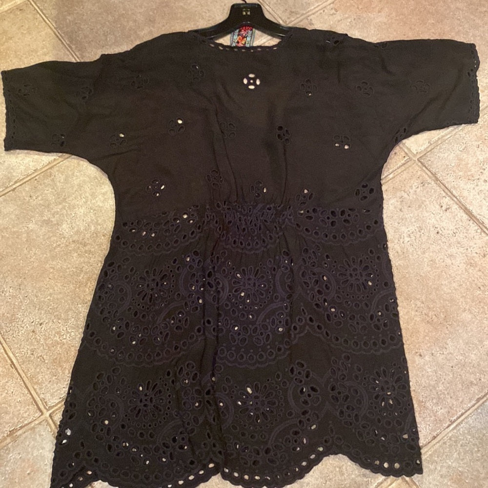 Johnny Was black eyelet tunic top size small