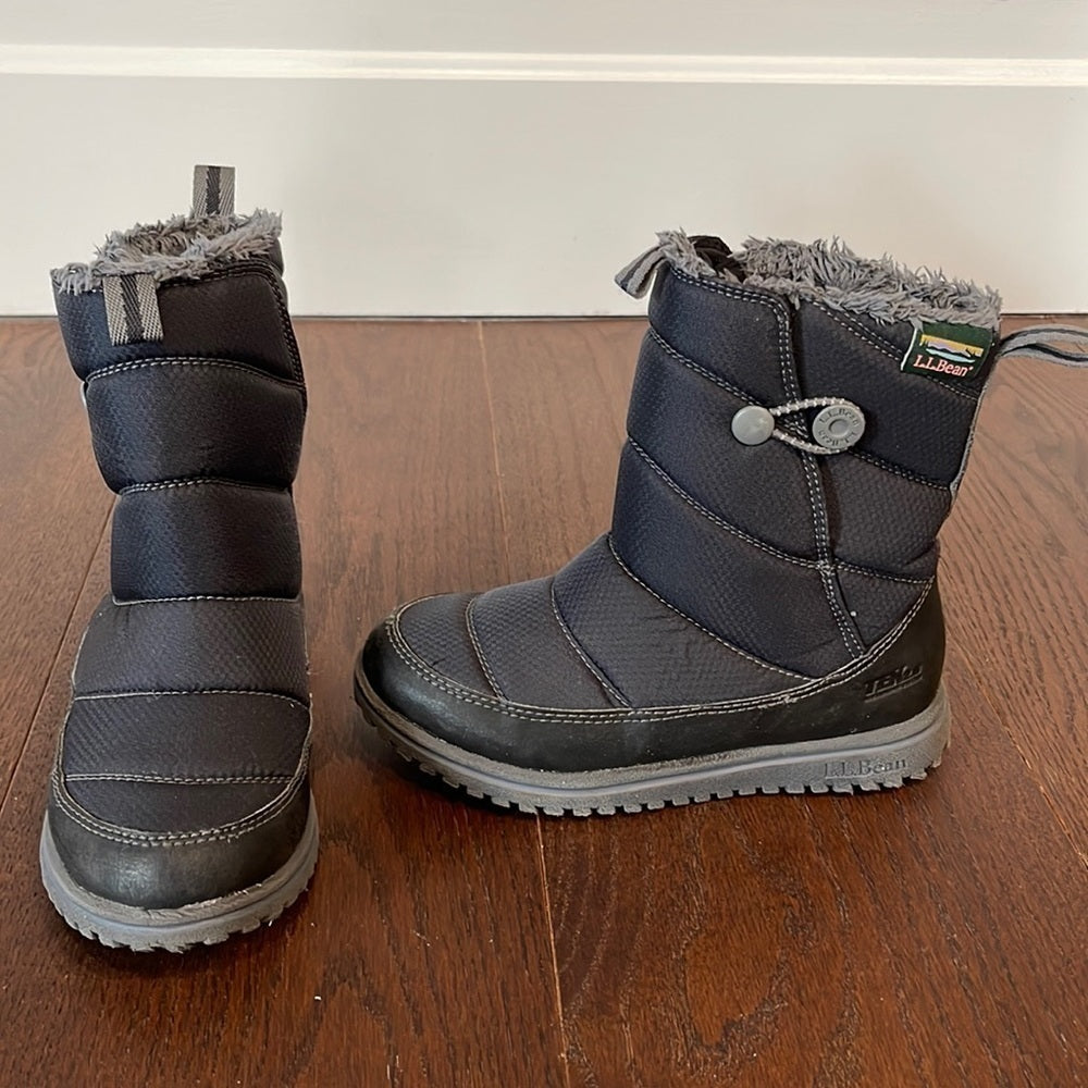 LL Bean Kids Ultralight Winter Boots Gray and Black Size 13