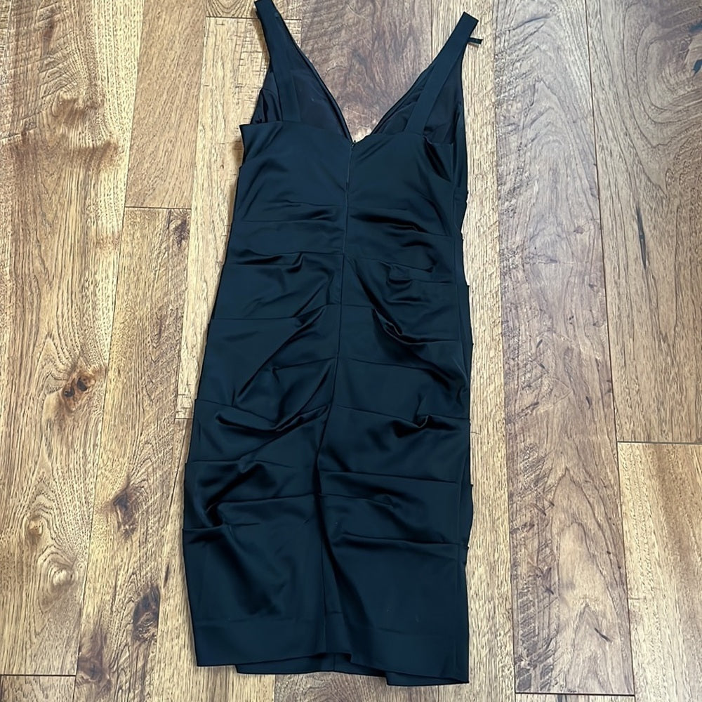 Nicole Miller Woman’s Black Dress Size 4P