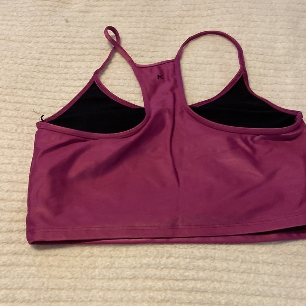 WOMEN’S sports bra. Purple.