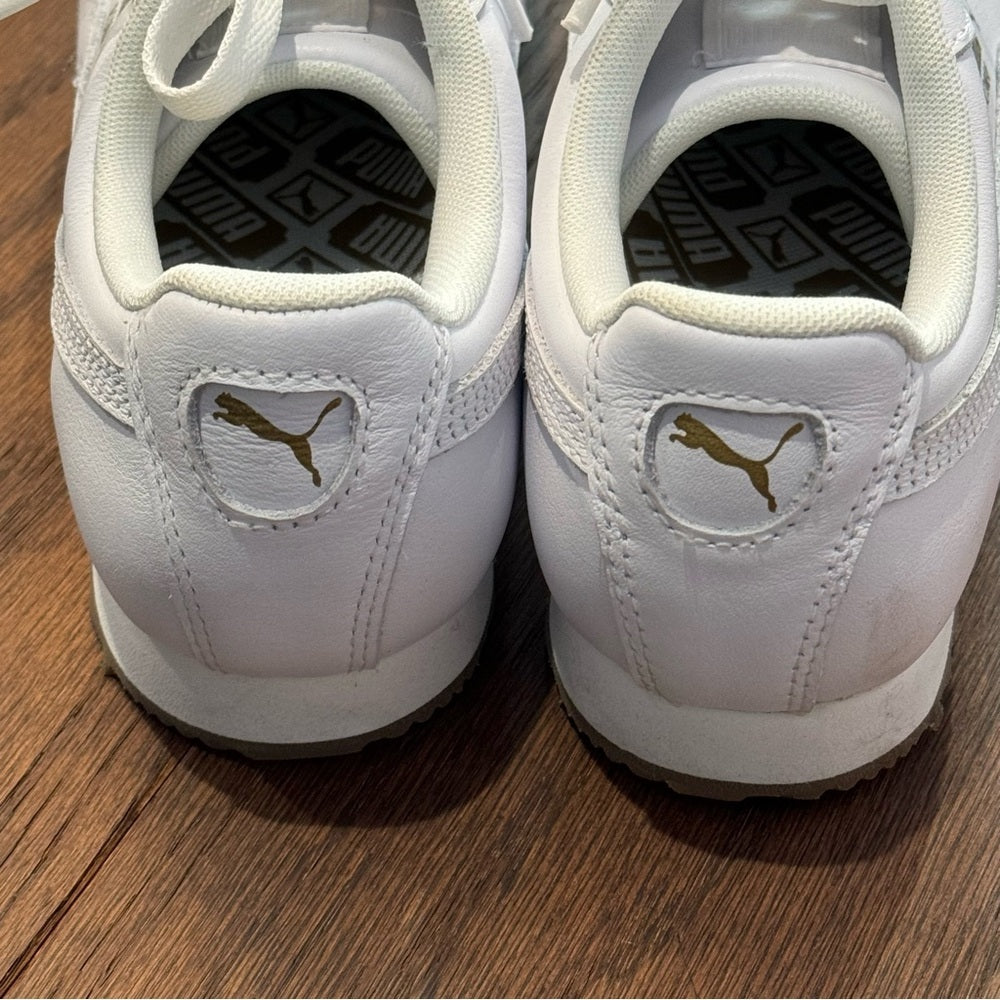 Puma Roma Kids White Sneakers Size 5.5