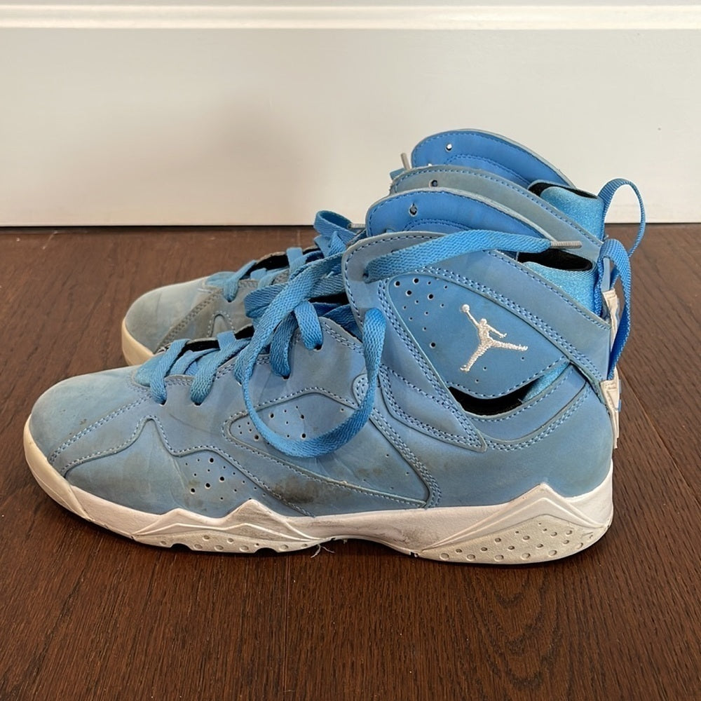 Men’s Blue Air Jordan’s High Tops Size 7