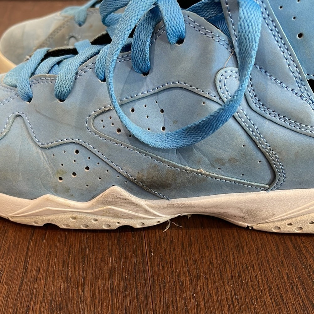Men’s Blue Air Jordan’s High Tops Size 7