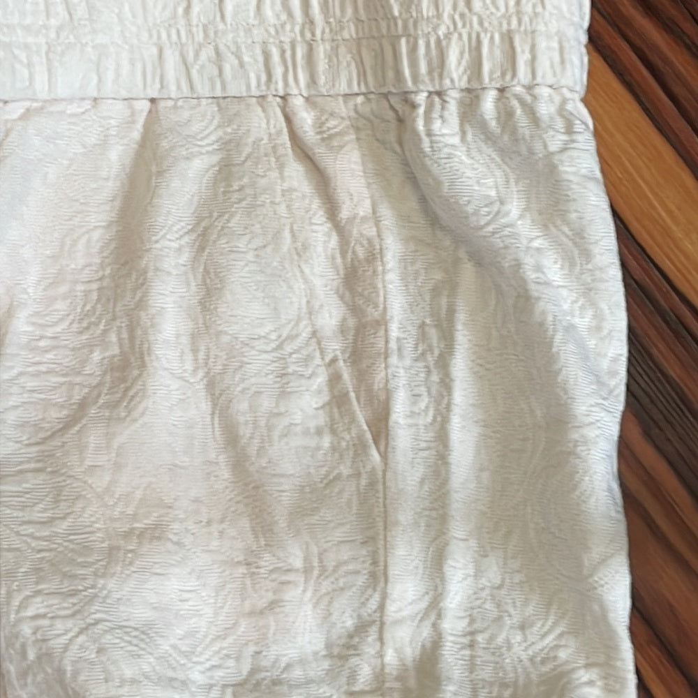 Women’s J. Crew White Shorts Size 4