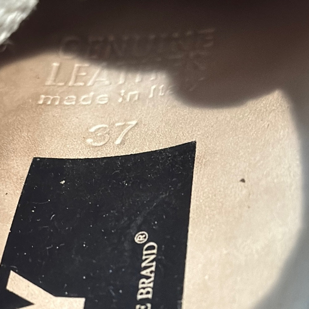 Golden Goose Women’s Floral Sneakers - White and Pink Size 37/7