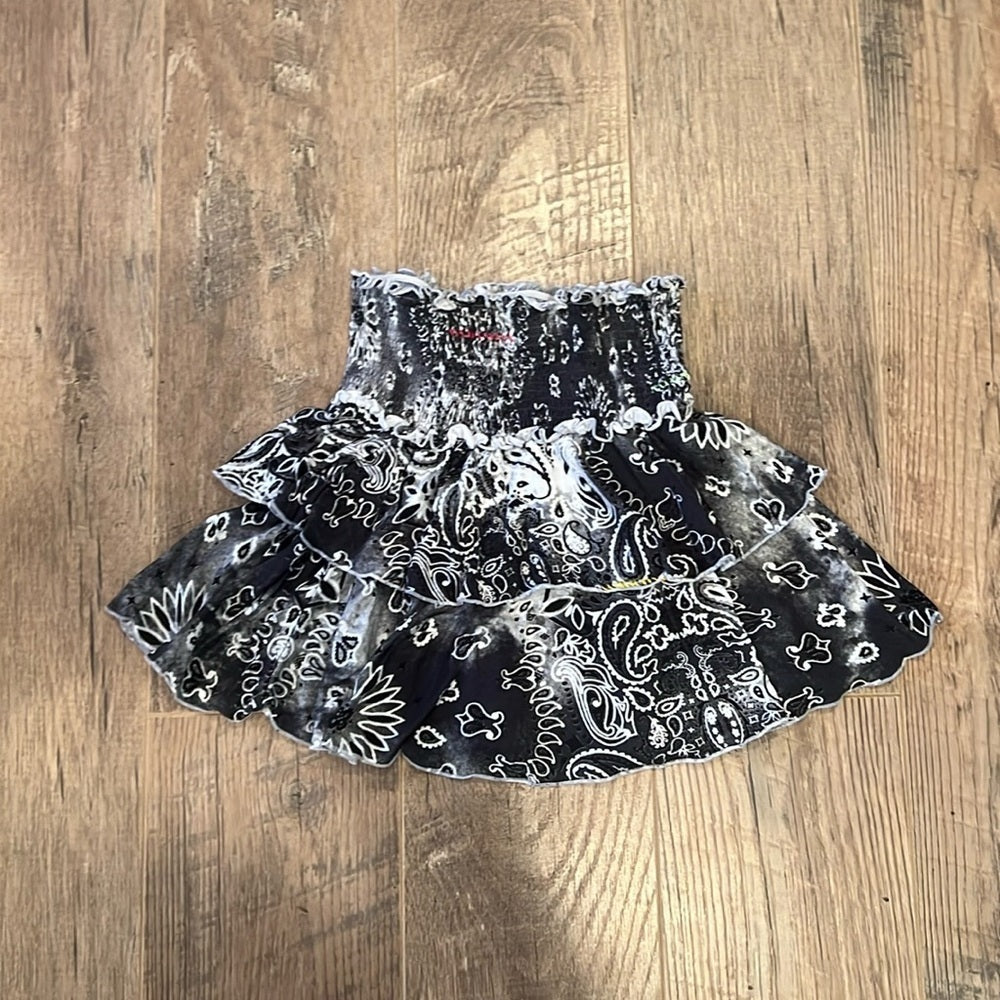 FBZ Flowers by Zoe Kids Black & White Designed Skirt Size Medium