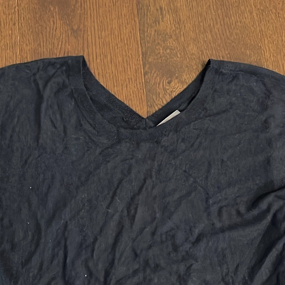 Vince and Aqua Women’s Sweaters Size Medium