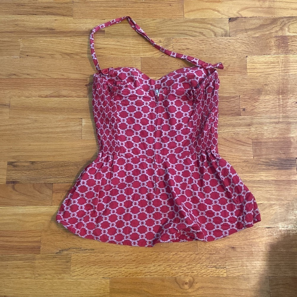 Women’s Girls from Savoy top. Red with pattern. Size 6