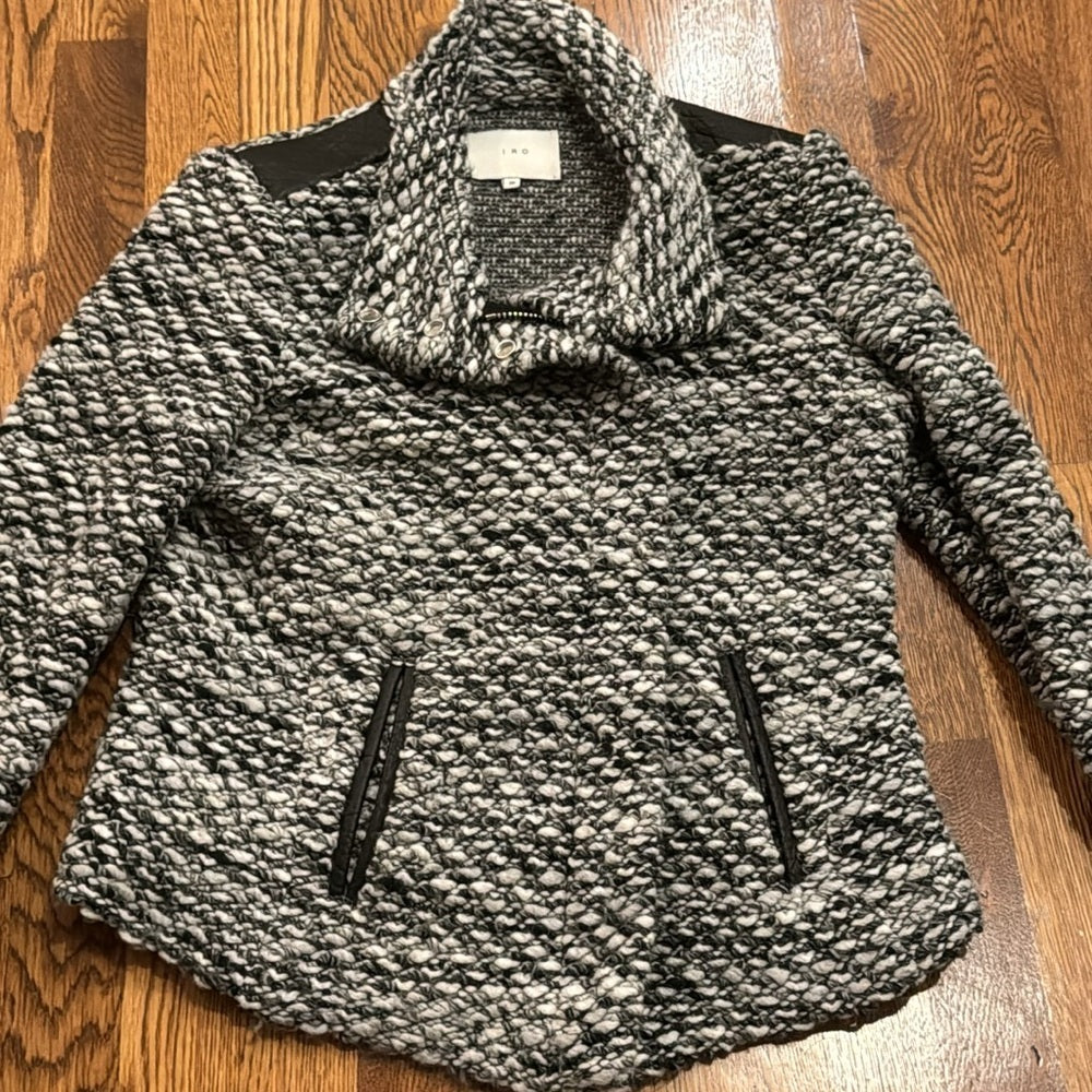 IRO Woman’s Black & White Cropped Tweed Cowl Neck Jacket Size 38 /Size 6